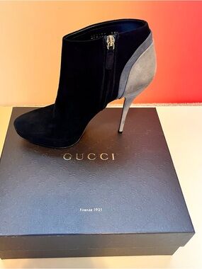 Gucci “Kid Scam” Suede Ankle Booties • Size 38.5